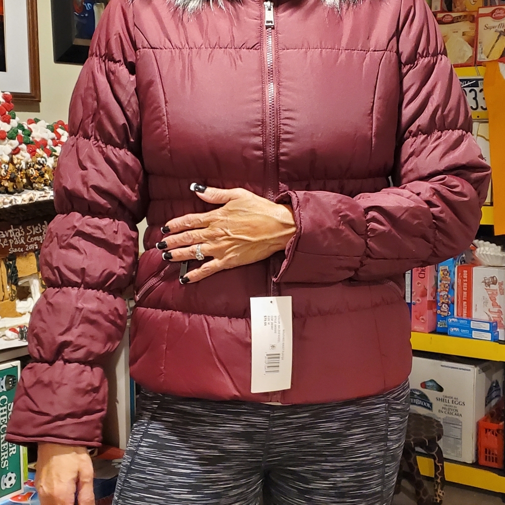 Puffer jacket, womens